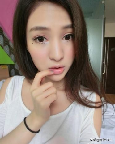 当今社会主流审美是网红脸吗,直男网红脸是真的吗