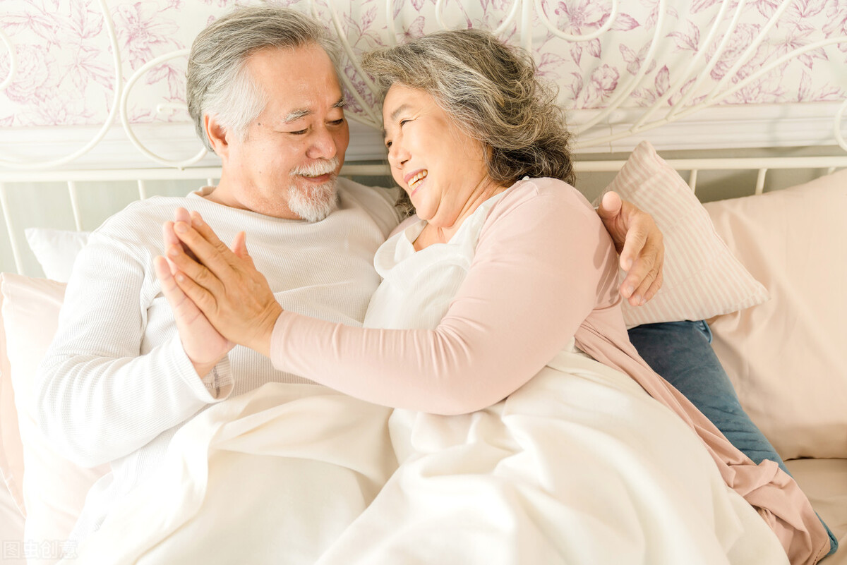 鎶氭懜涓庢嫢鎶辩殑濂藉,澶鎬庢牱浜插惢淇冭繘鎰熸儏