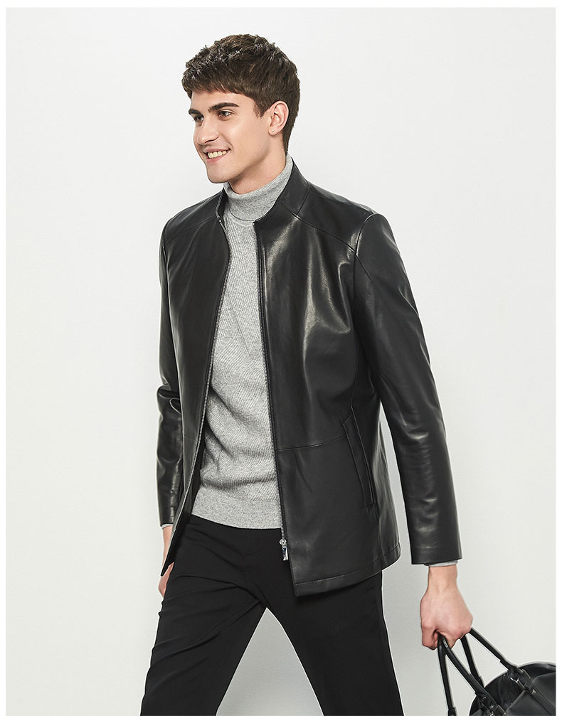 皮毛一体皮衣和羽绒服哪个更保暖,冬季穿搭男保暖又好看羽绒服