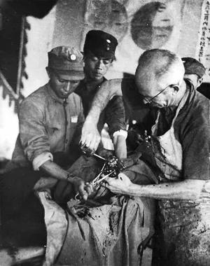 沙飞和白求恩的生死情谊