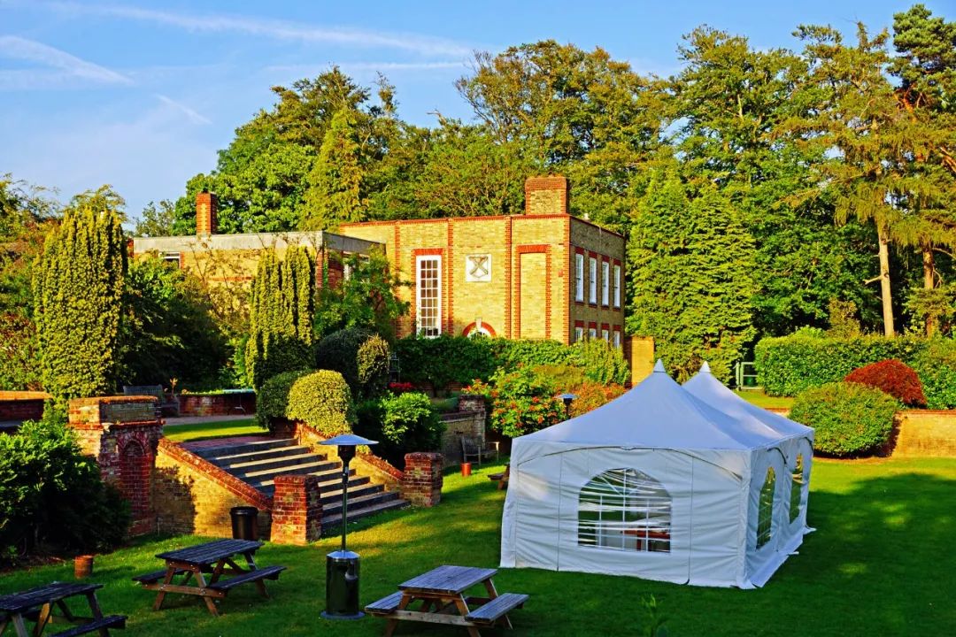 英国私校推荐之皇家罗素中学,英国24所罗素大学