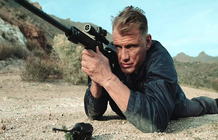 一部高分烧脑科幻片,这十部高分经典科幻片脑洞炸裂