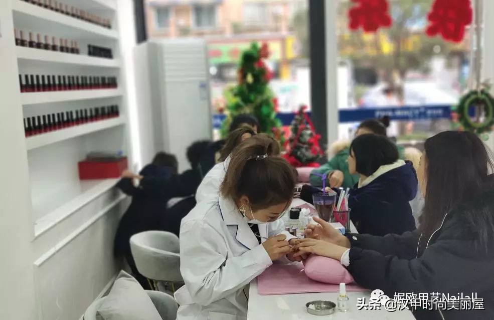 如何开好美甲店赚钱,如何成功开好一家美甲店店铺选址