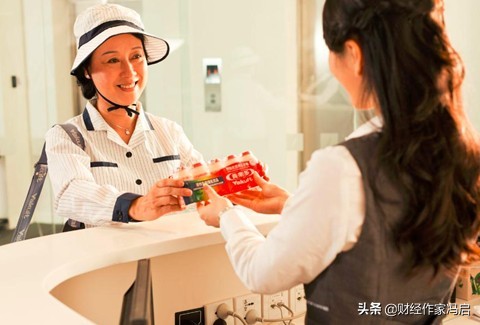 养乐多活力不凡全新上线,养乐多品牌分析