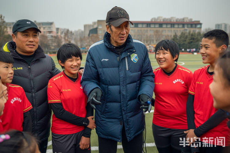 姐妹花校园足球,校园姐妹花组合图片