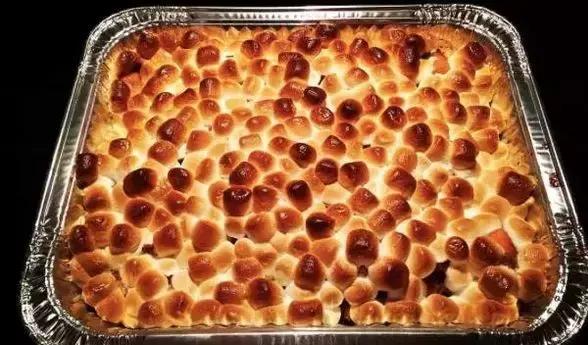 美国人看感恩节来历,西方的感恩节是怎么由来的