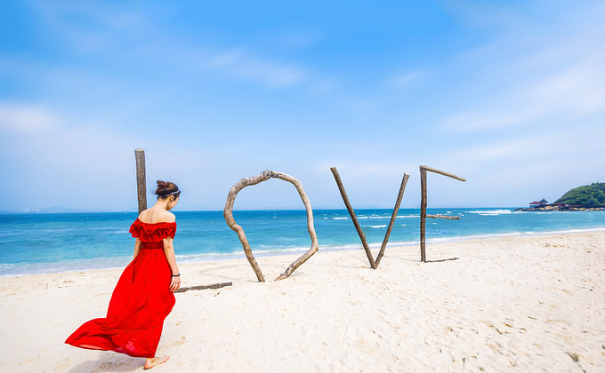 这里号称“中国马尔代夫”，连冯小刚也来取景，好吃好玩还不贵