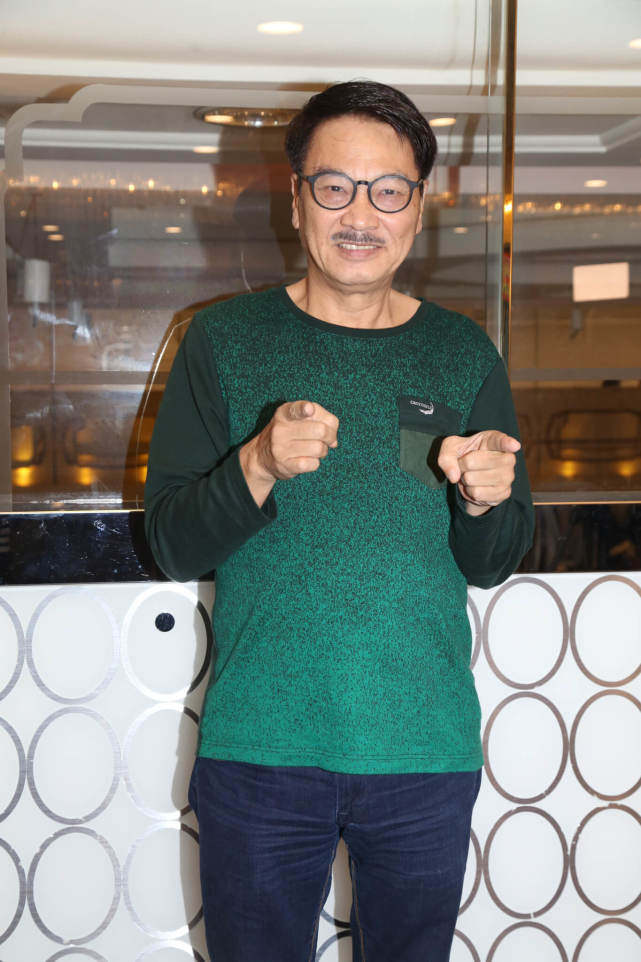 吴孟达去世前陪伴田启文,吴孟达与田启文什么关系