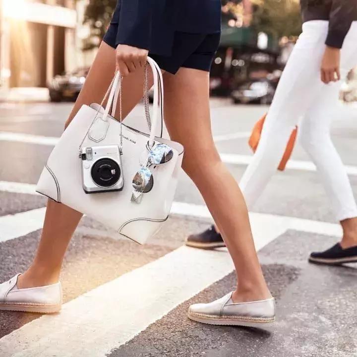 品牌女包包推荐网红款2022年新款,低调而不失优雅的包包品牌