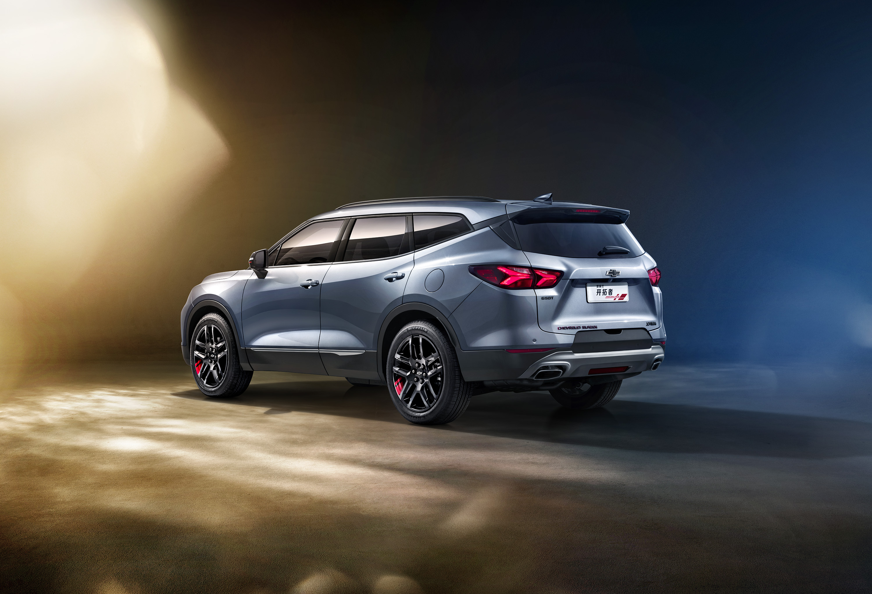 5座雪佛兰开拓者良心评测,新款雪佛兰开拓者顶配黑武士