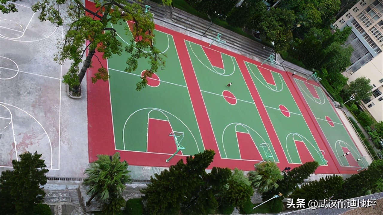 宁波弹性丙烯酸球场施工,弹性丙烯酸球场施工注意事项