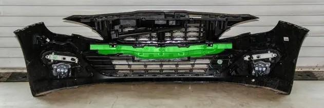 汽车保险杠和防撞梁有什么区别,换汽车前保险杠防撞钢梁