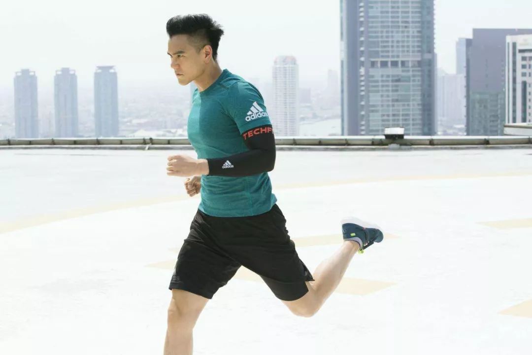 11位胖子男明星瘦下来后帅到爆炸,从大胖子变成男神的10位明星