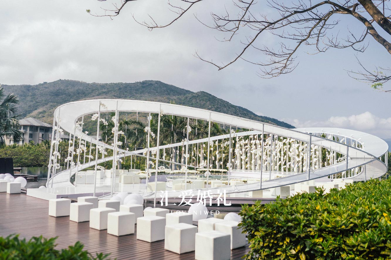 村两委2018述职述廉报告,述职述责述廉报告2018