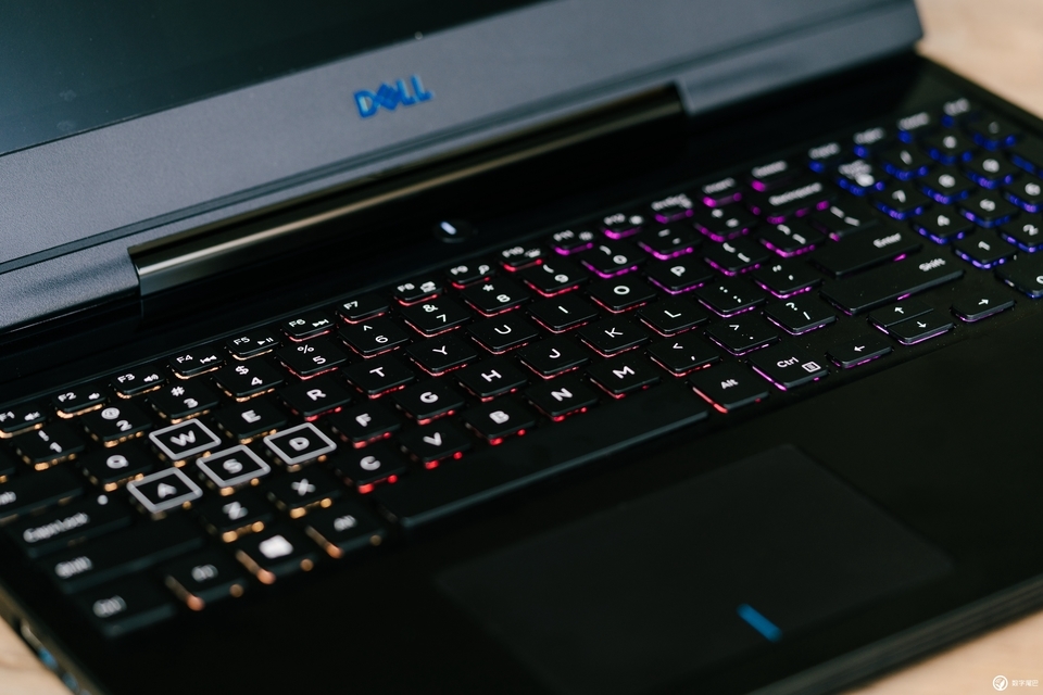 戴尔g7游戏笔记本多大,pc玩家