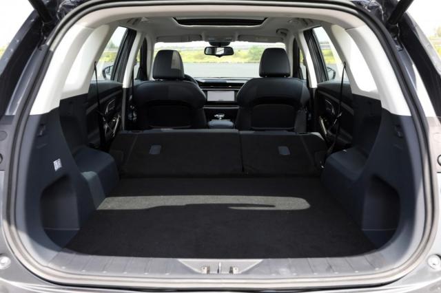 博越好还是欧尚x7好,长安欧尚x70a对比路虎