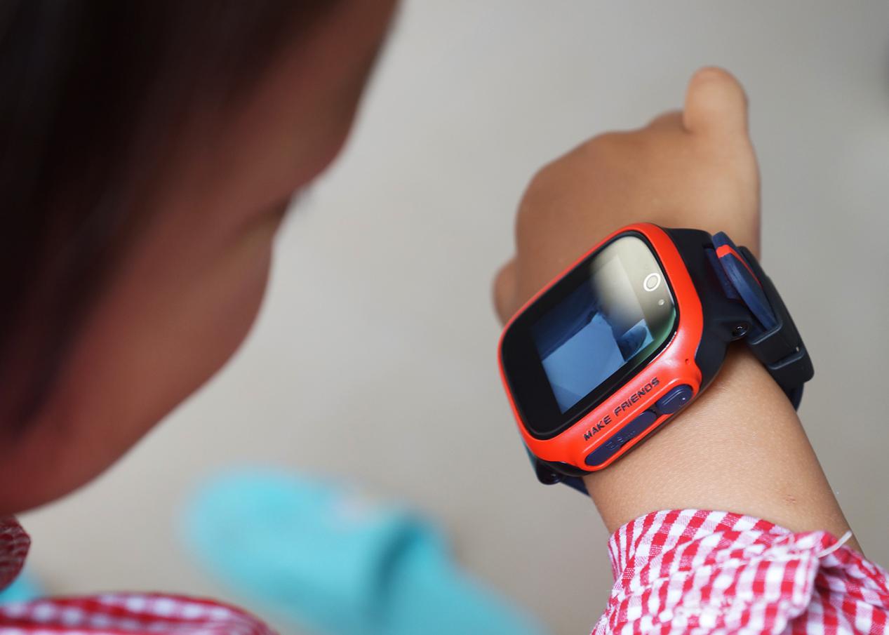 华为儿童手表3pro和小天才z1s,小天才电话手表z1s能下载网易云吗