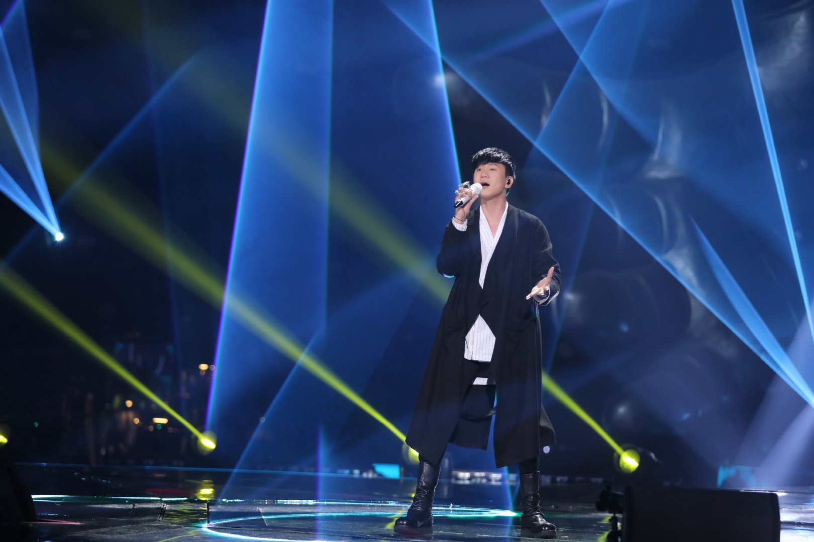 梦想的声音第三季王嘉尔巅峰歌会,王嘉尔周杰伦同台唱歌