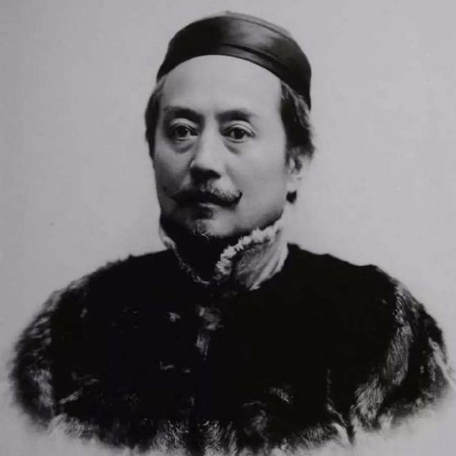 从辜鸿铭身上学到了什么,从苏东坡的坎坷经历得到什么启示