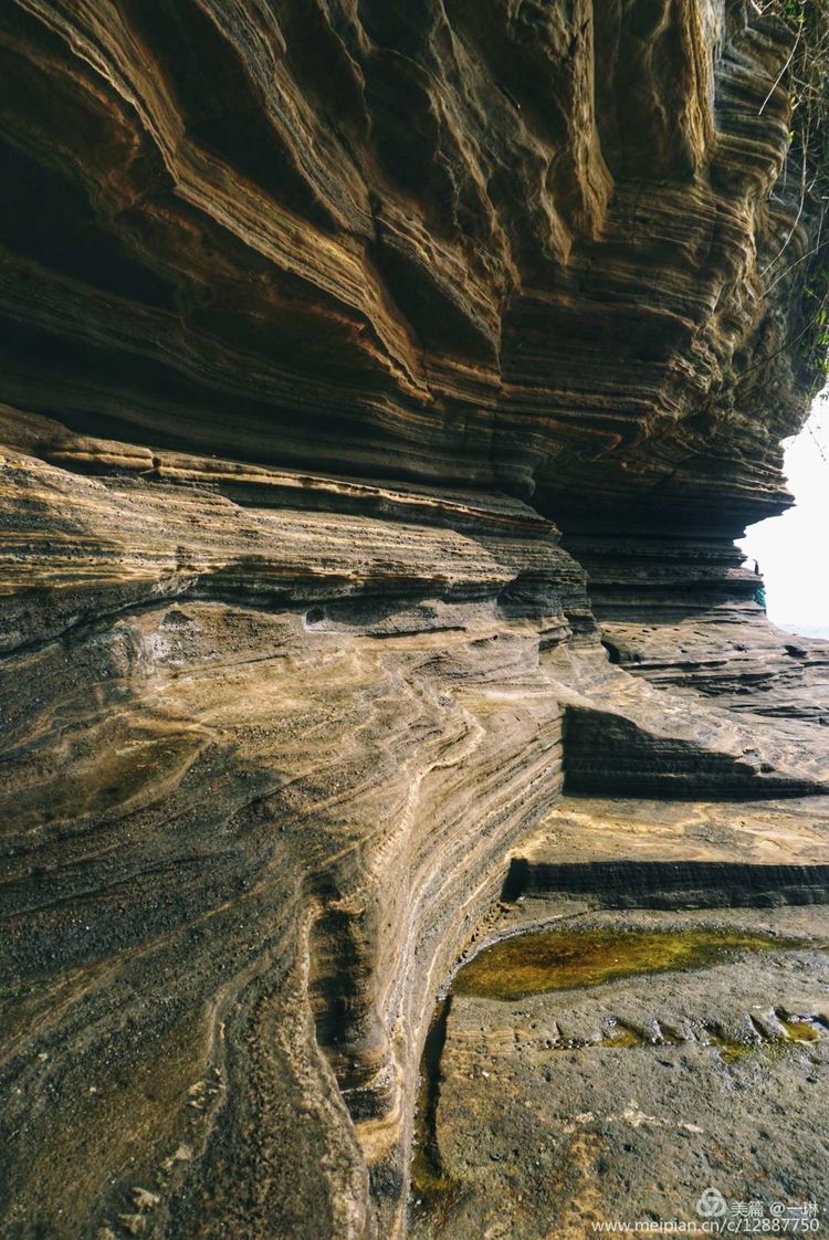 涠洲岛的火山口究竟长什么样,涠洲岛是全国唯一的火山岛吗