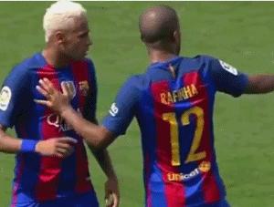 巴西足球历史十大球星名单,巴西十大足球巨星排名