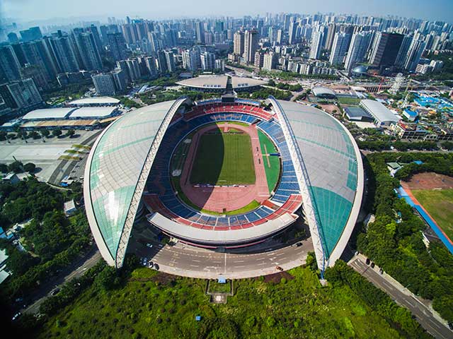 行路难不忘报国,中超球队体育场