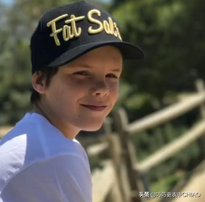 克鲁兹贝克汉姆唱loveyourself,克鲁兹贝克汉姆16岁