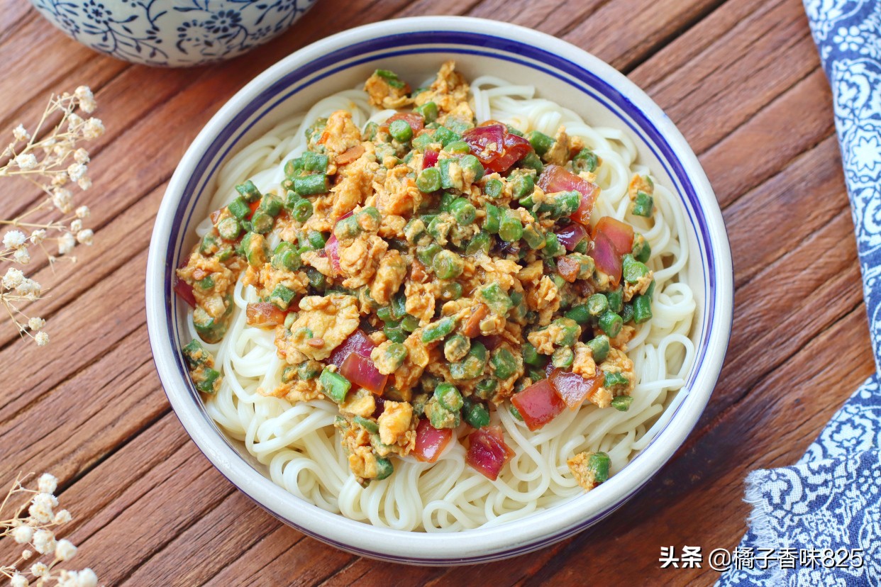 长豇豆怎么做成面食吃,豇豆和什么菜配做出来好吃