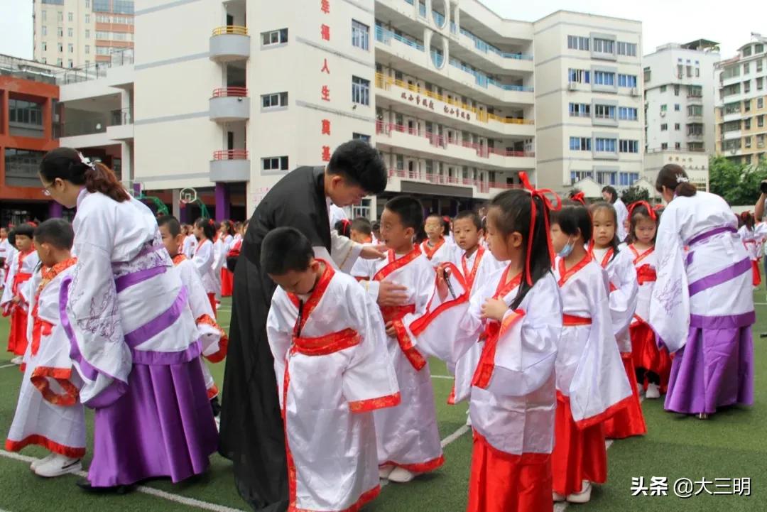 幸福七色花绘画,幸福七色花