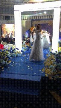 女人跟我说空调漏水了是怎么回事,女生说空调漏水是什么意思