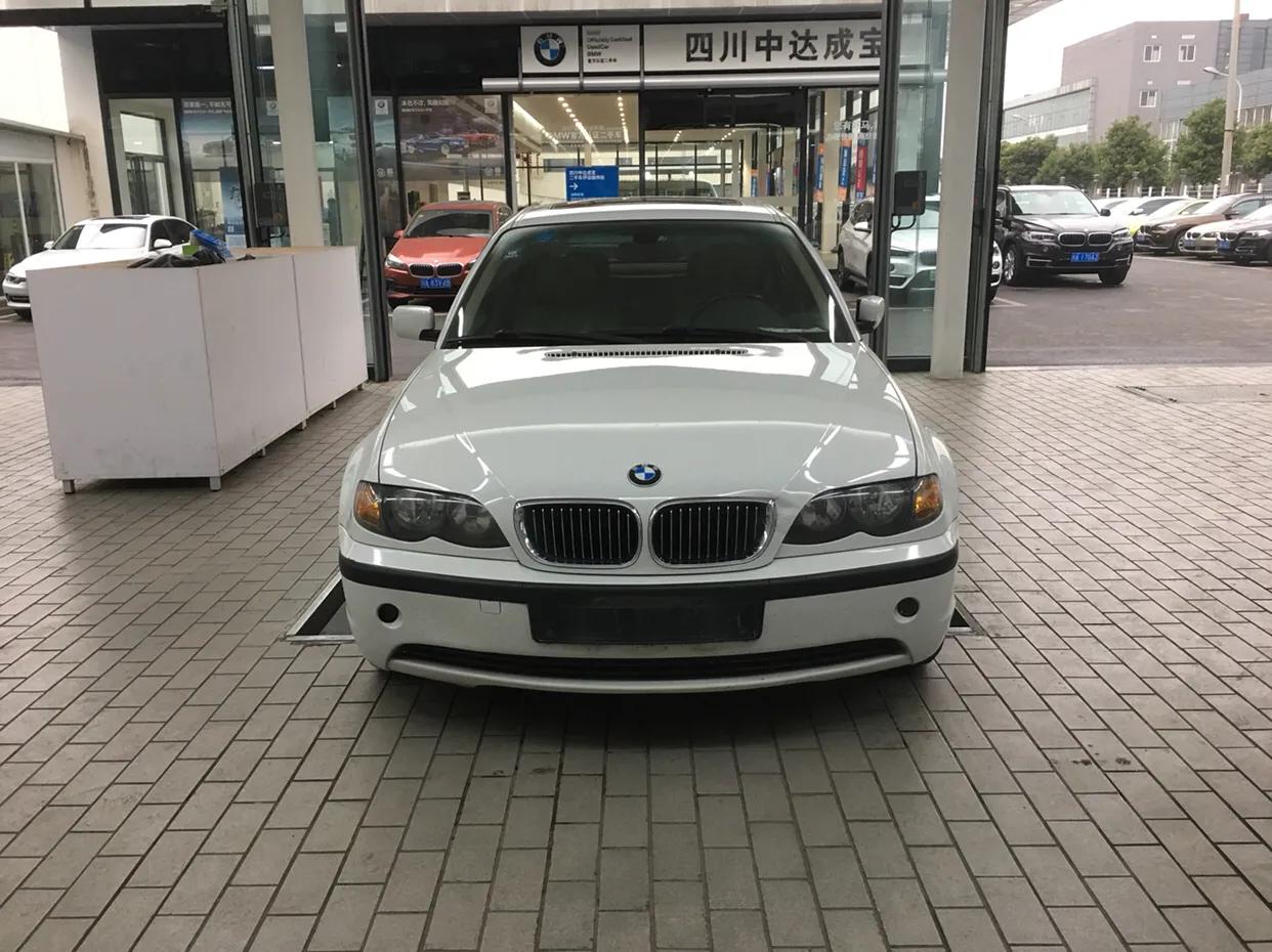 第四代宝马三系e46,05年宝马三系e46还值不值得买