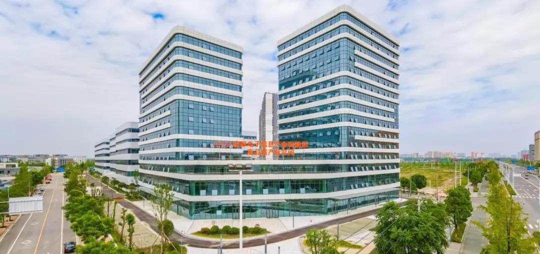 你好，我叫郫都，这是我的最新简历