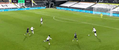 今日足球赛事一览表,今日足球新闻视频