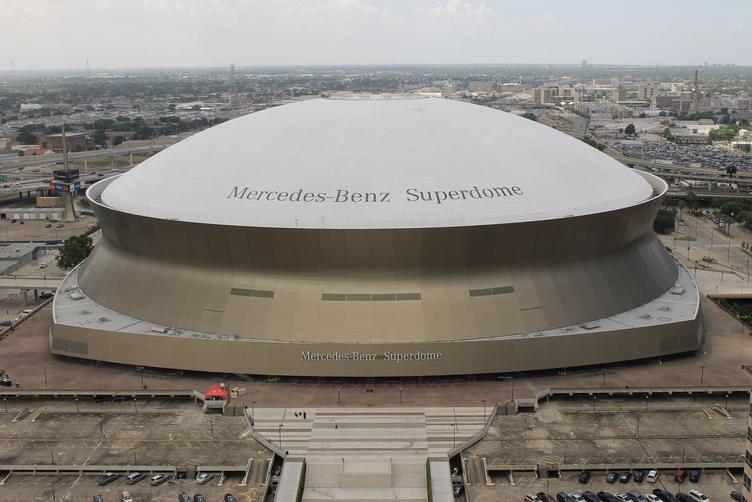 哪些球场可以全封闭,全球有多少个高尔夫球场