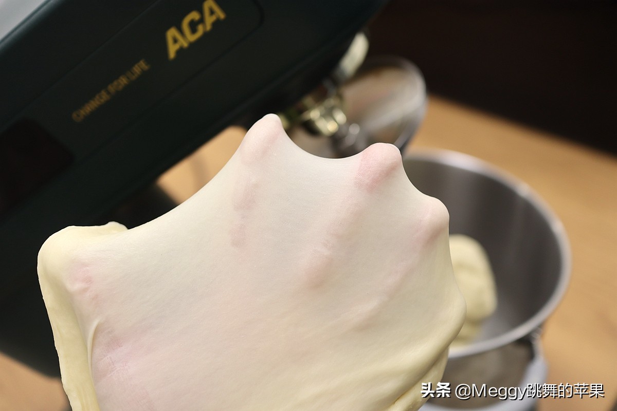 成功率极高的吐司配方,吐司如何才策划绵密拉丝