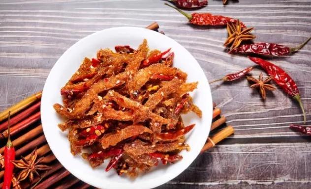 家庭自制麻辣魔芋干,手工麻辣魔芋干制作