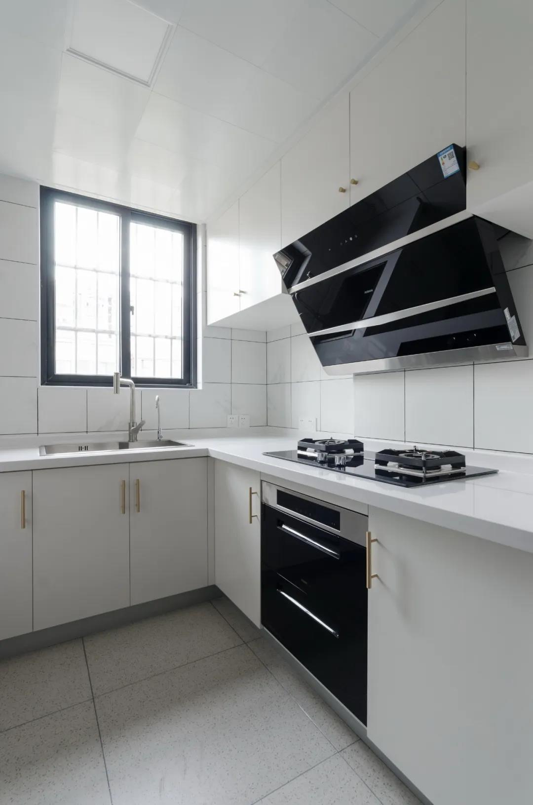 油烟机应该选顶吸还是侧吸,油烟机要侧吸好用还是顶吸好用