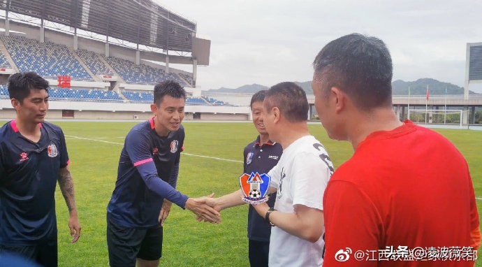 不声不响，上演冲甲大四喜的“冰城小贝”，加盟了这支中甲新军