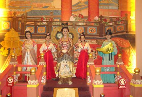女帝武则天生平成就,历史上第一位女帝武则天