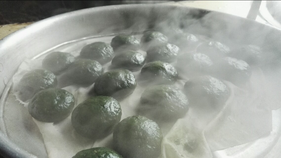 蛋黄艾草青团的正宗做法,艾草青团的做法和配方红豆沙馅