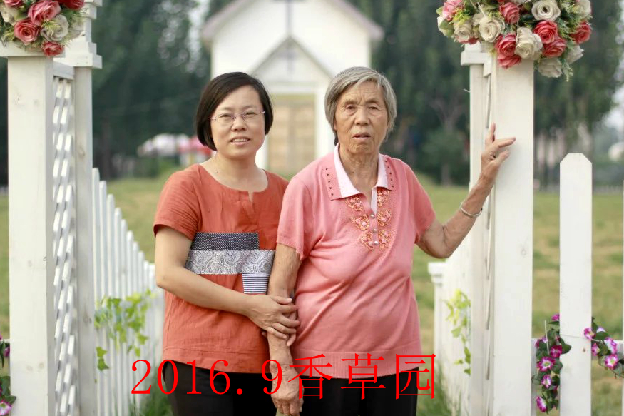 最美的她歌曲原唱,最美的歌献给我的母亲