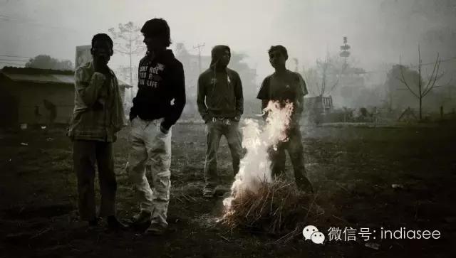 留着山羊胡子的回族人,留着山羊胡子