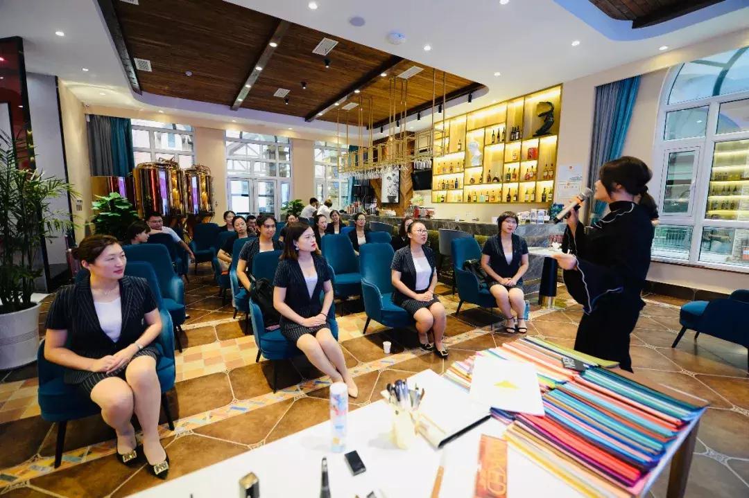 青岛西海岸金沙滩啤酒城梦幻岛,青岛黄岛开发区金沙滩啤酒城