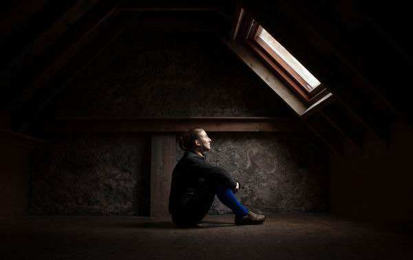 天天在朋友圈发正能量什么心理,总在朋友圈发负能量的人