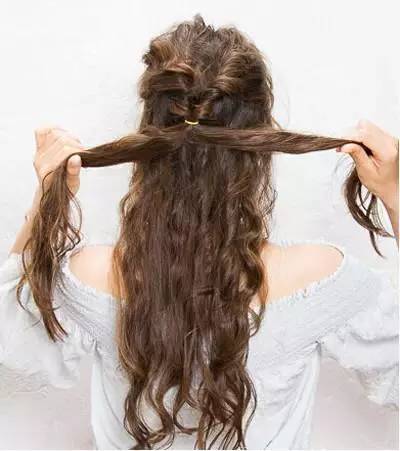 今年流行的侧编发,减龄全编发型