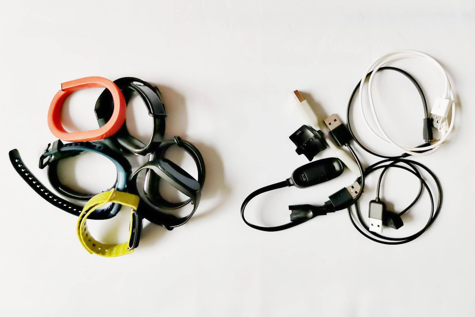 光荣手环5i硅胶圈,光荣手环5腕带怎么下