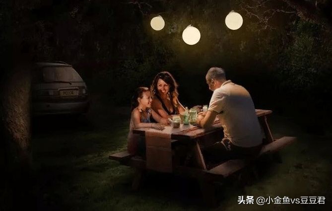 这盏灯又轻又亮,这盏灯