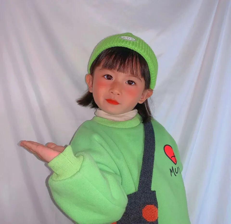 姐妹头像四人搞怪,姐妹头像四人真人