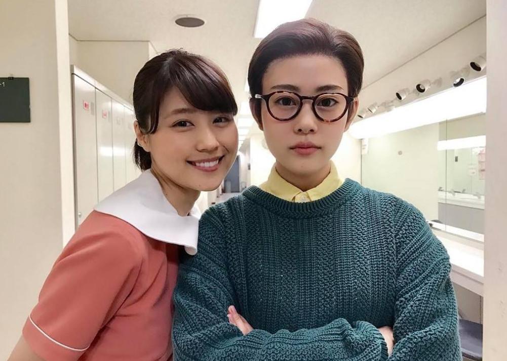 脸上有这些特点的女生真的很显老,脸大的女人有几个特征