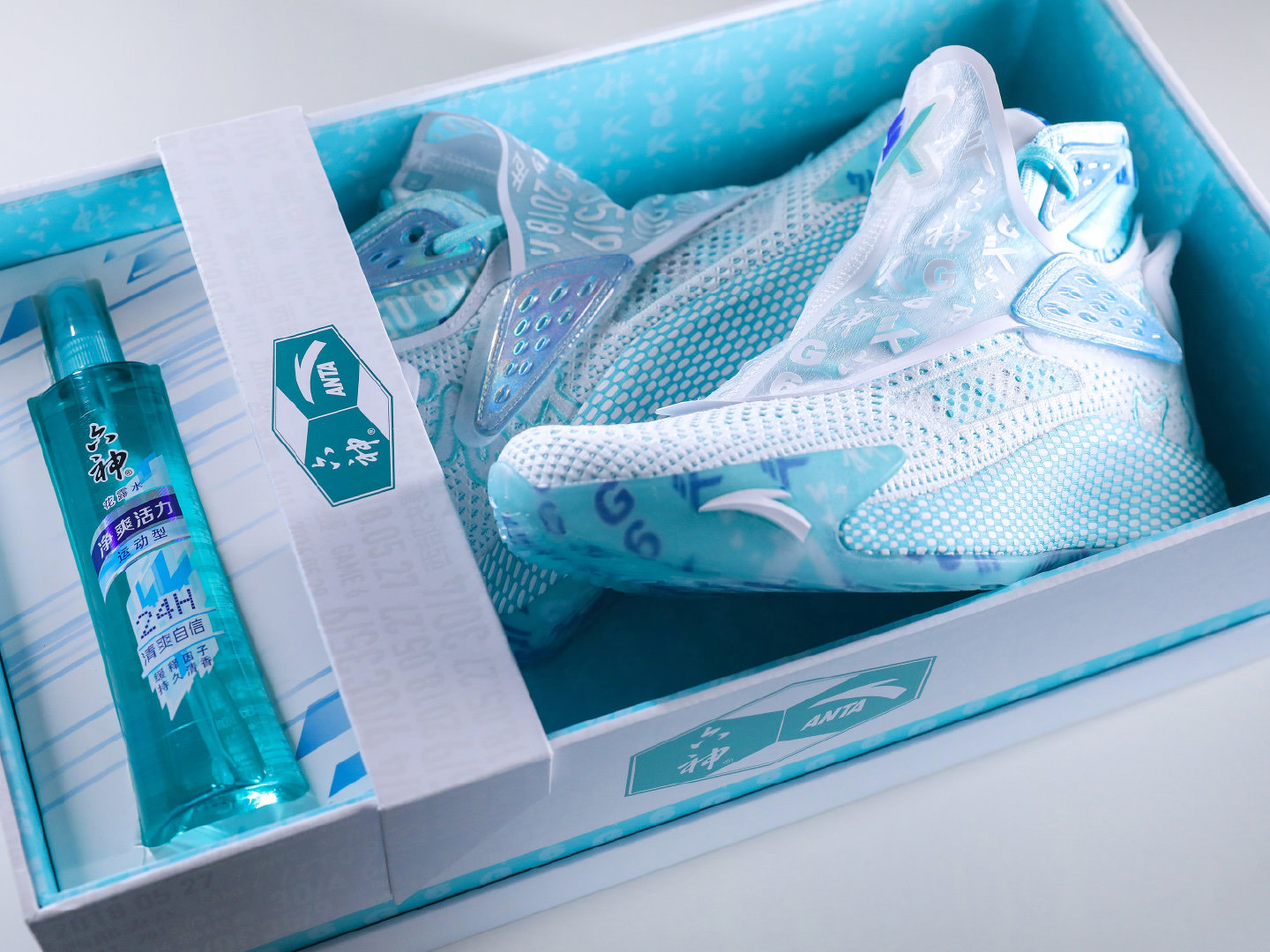 斐乐设计和安踏有什么区别,安踏和斐乐属于什么档次品牌